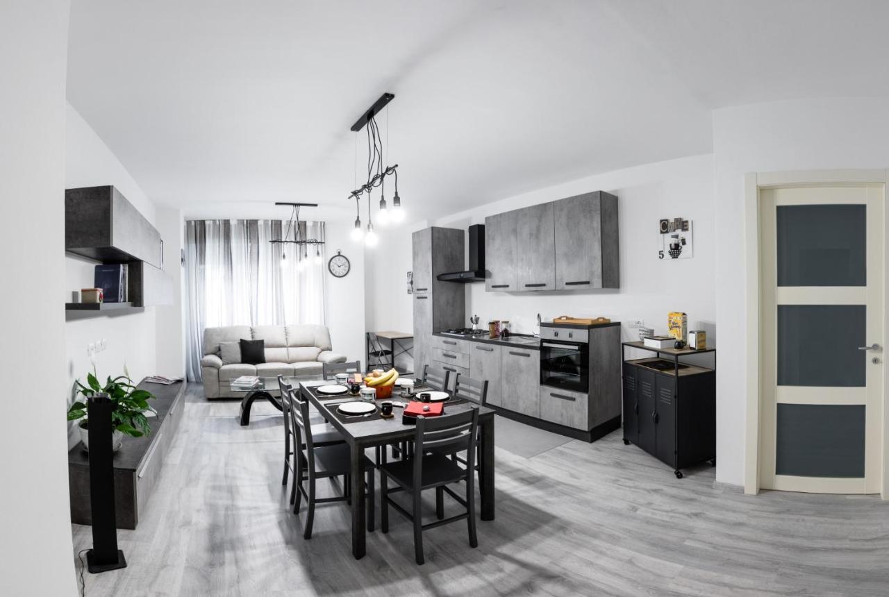 B&B Dal Moro Сондрио Экстерьер фото