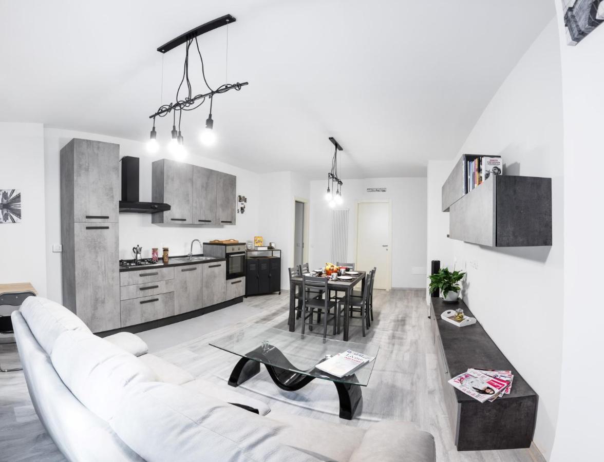 B&B Dal Moro Сондрио Экстерьер фото